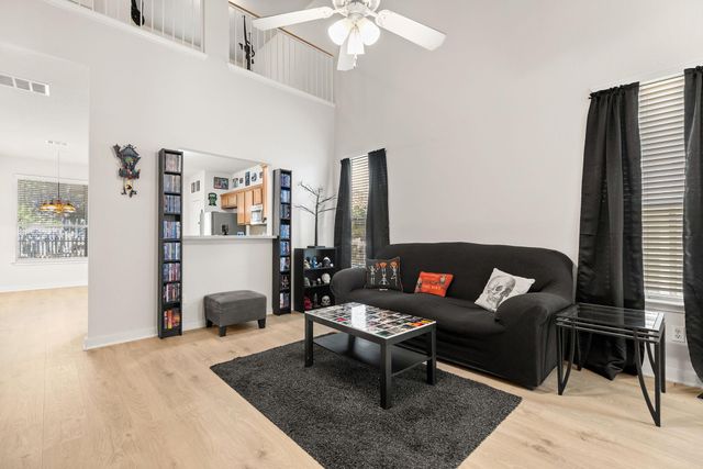 1012 Monadale TRL, Round Rock, TX 78664