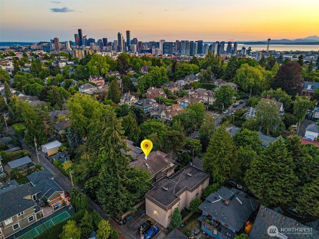 1000 15th Avenue E, Seattle, WA 98112