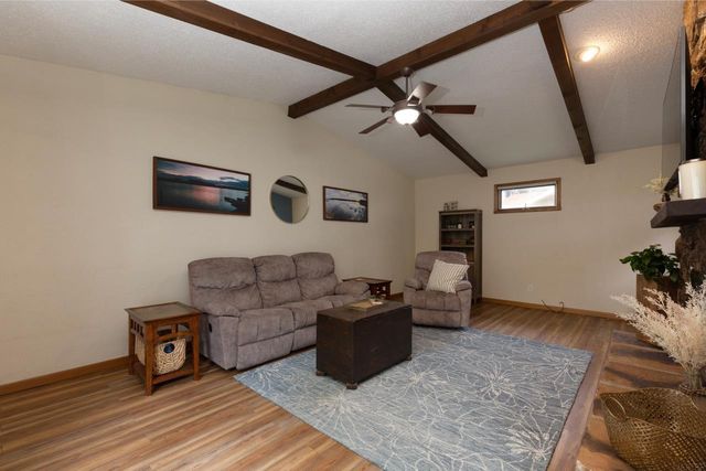 2308 Royal Drive, Cedar Falls, IA 50613