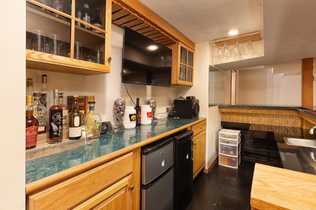 2308 Royal Drive, Cedar Falls, IA 50613