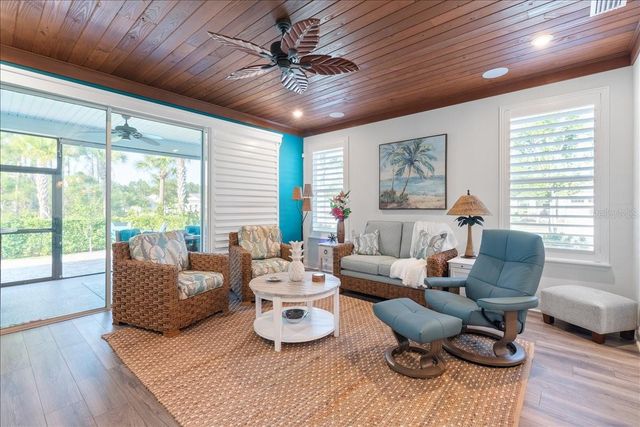 98 HOPTREE PLACE, St Johns, FL 32259