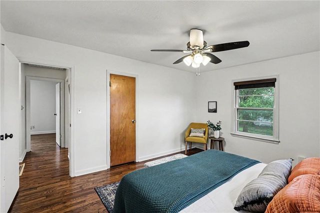 7503 Harry S Truman Road, Grandview, MO 64030
