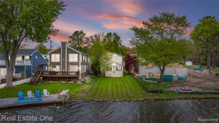 9047 Gale Road, White Lake, MI 48386