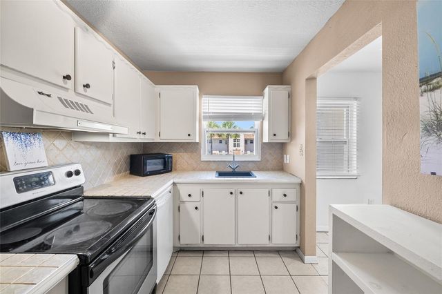 2727 75TH STREET W 8A13, Bradenton, FL 34209