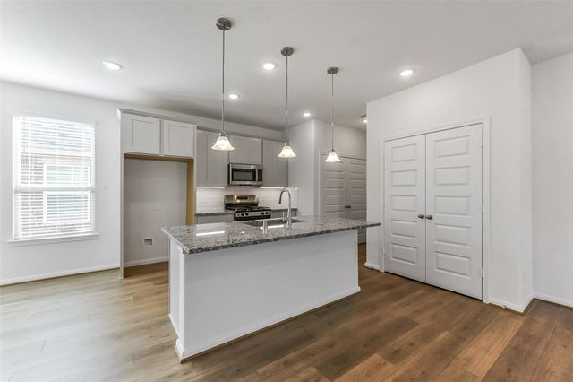 15511 Fathom Line Way, Houston, TX 77053