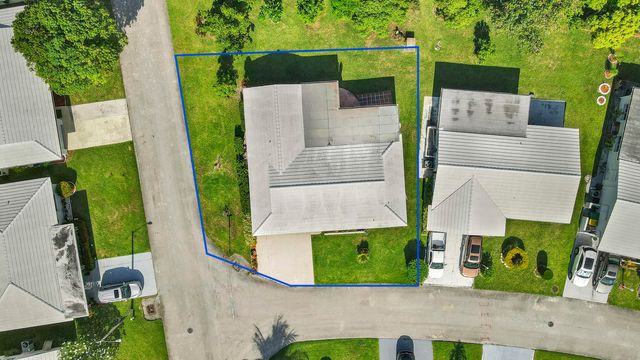 7204 NW 71st Avenue, Tamarac, FL 33321