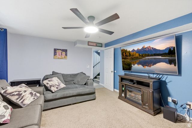 5756 S WILLOWOOD LN, South Ogden, UT 84403