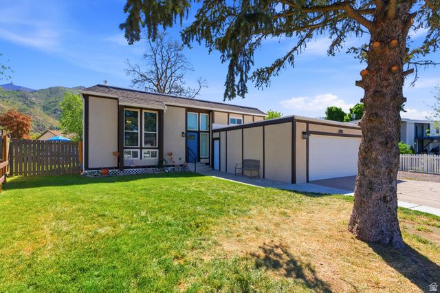 5756 S WILLOWOOD LN, South Ogden, UT 84403