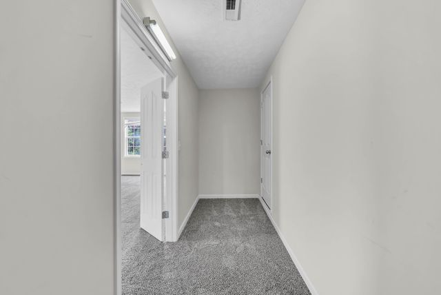 727 Ellie Nat Dr, Clarksville, TN 37040