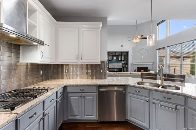 23554 Seven Winds, San Antonio, TX 78258