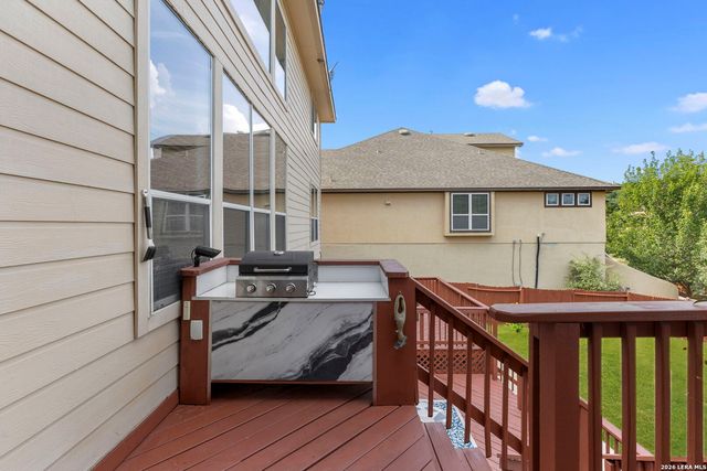 23554 Seven Winds, San Antonio, TX 78258