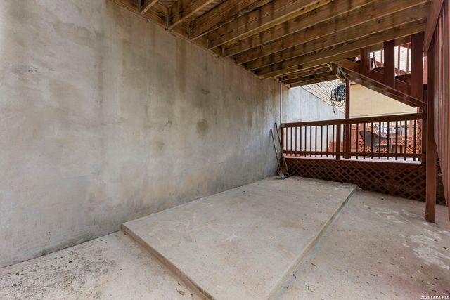 23554 Seven Winds, San Antonio, TX 78258