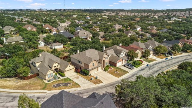 23554 Seven Winds, San Antonio, TX 78258