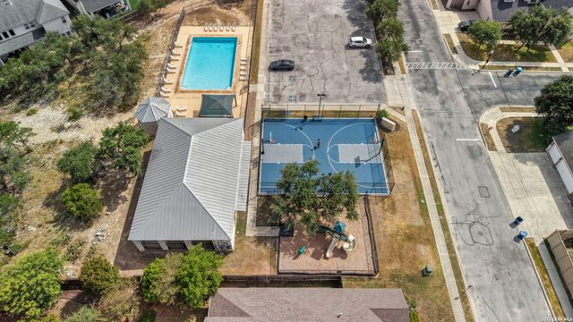 23554 Seven Winds, San Antonio, TX 78258