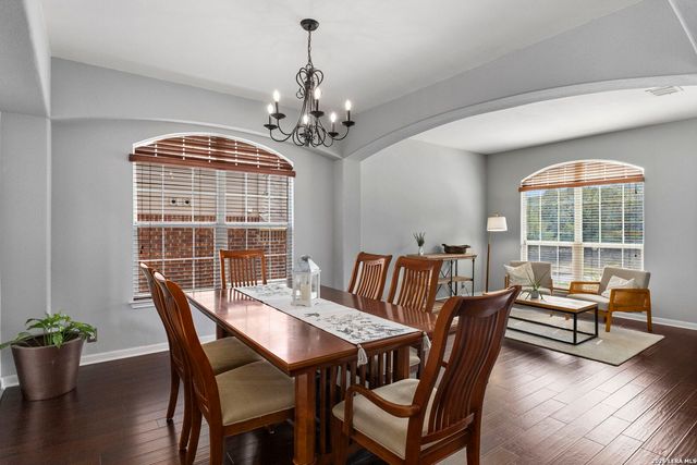 23554 Seven Winds, San Antonio, TX 78258