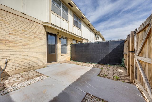 1905 W Morton Street 16, Denison, TX 75020