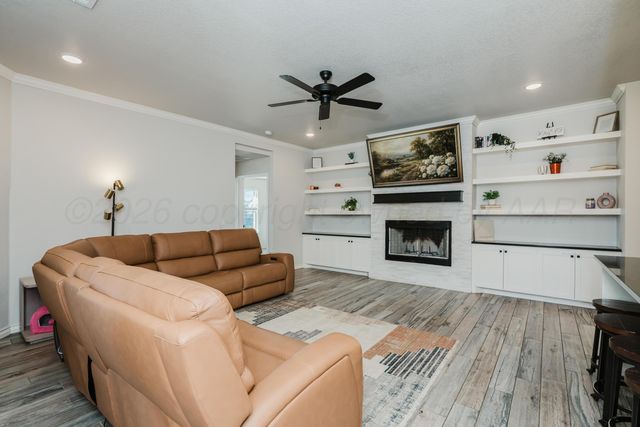 8105 PENSACOLA Avenue, Amarillo, TX 79118