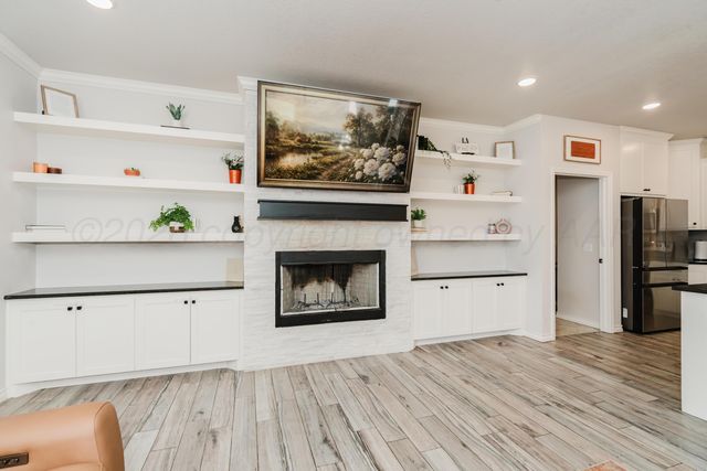 8105 PENSACOLA Avenue, Amarillo, TX 79118