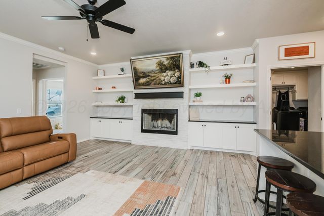 8105 PENSACOLA Avenue, Amarillo, TX 79118