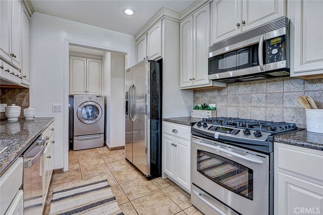 12509 Manor, Hawthorne, CA 90250