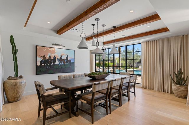 5000 N CAMELBACK RIDGE Drive 208, Scottsdale, AZ 85251