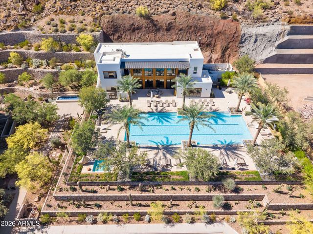 5000 N CAMELBACK RIDGE Drive 208, Scottsdale, AZ 85251