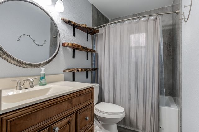 5617 38th Street, Lubbock, TX 79407