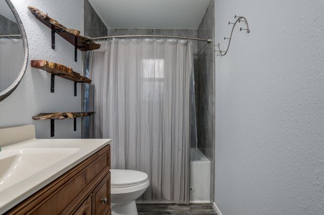 5617 38th Street, Lubbock, TX 79407