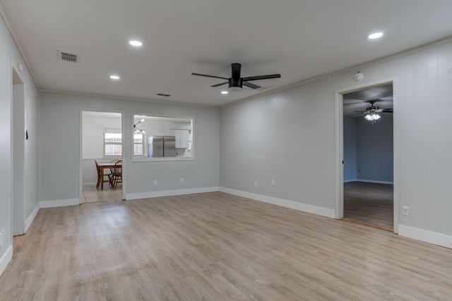 5617 38th Street, Lubbock, TX 79407