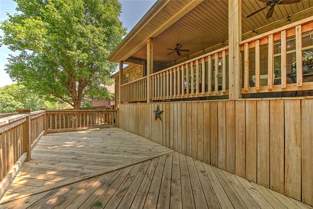 925 Hillcroft Terrace, Cave Springs, AR 72718