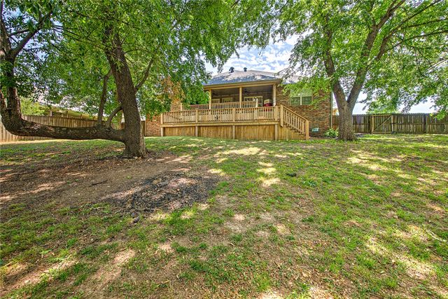 925 Hillcroft Terrace, Cave Springs, AR 72718
