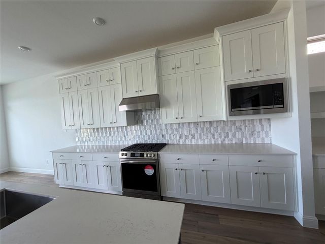 31303 Granary Hollow Drive, Fulshear, TX 77441