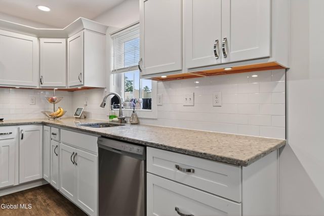 119 Cannon Street, Green Island, NY 12183