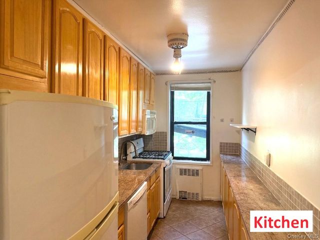 150-11 72nd Road 1C, Kew Garden Hills, NY 11367