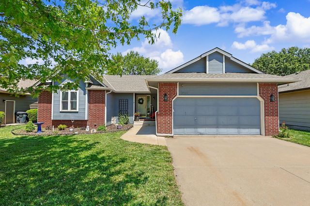 9614 W Chartwell St, Wichita, KS 67205