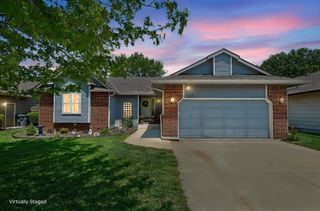 9614 W Chartwell St, Wichita, KS 67205