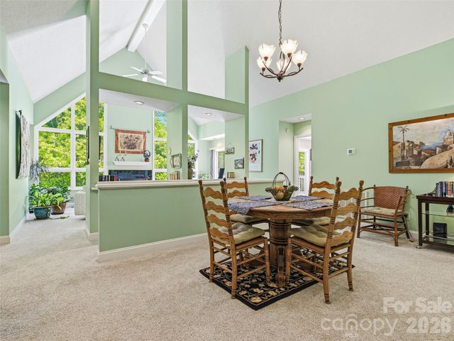 119 Carriage Walk Lane, Hendersonville, NC 28791