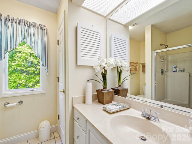 119 Carriage Walk Lane, Hendersonville, NC 28791