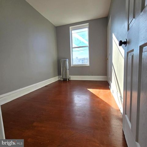 2634 S DAGGETT ST, Philadelphia, PA 19142