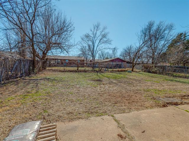 510 Holsey Drive, Noble, OK 73068