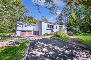 480 Riders Lane, Fairfield, CT 06824