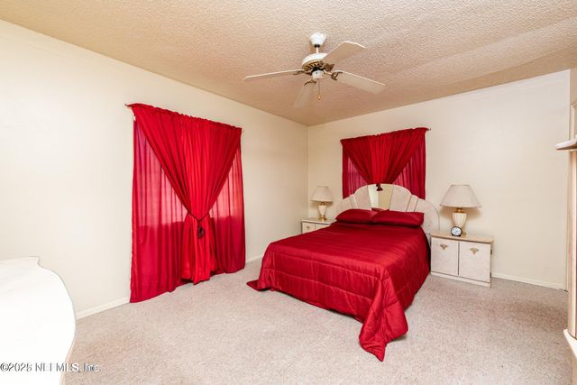 101 HARRIS Street, Palatka, FL 32177