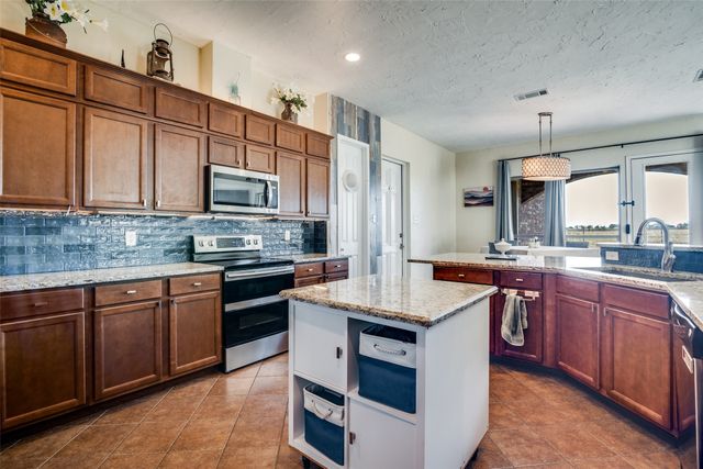 2770 Dowell Road, Mclendon Chisholm, TX 75032