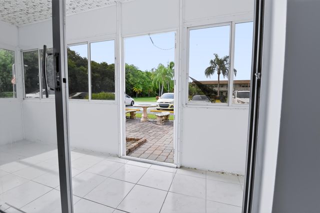 264 Northampton N, West Palm Beach, FL 33417