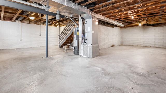 1895 Salt Lick Drive, Lancaster, OH 43130