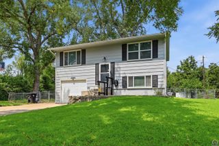 4200 SW 33rd TER, Topeka, KS 66614