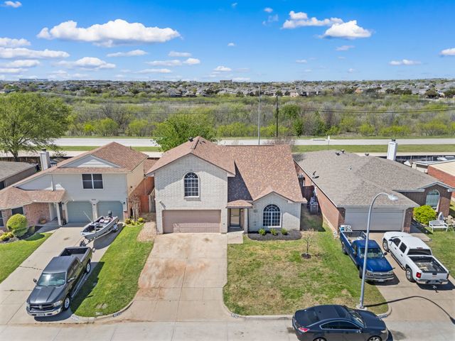 8713 Granite Path, Fort Worth, TX 76244