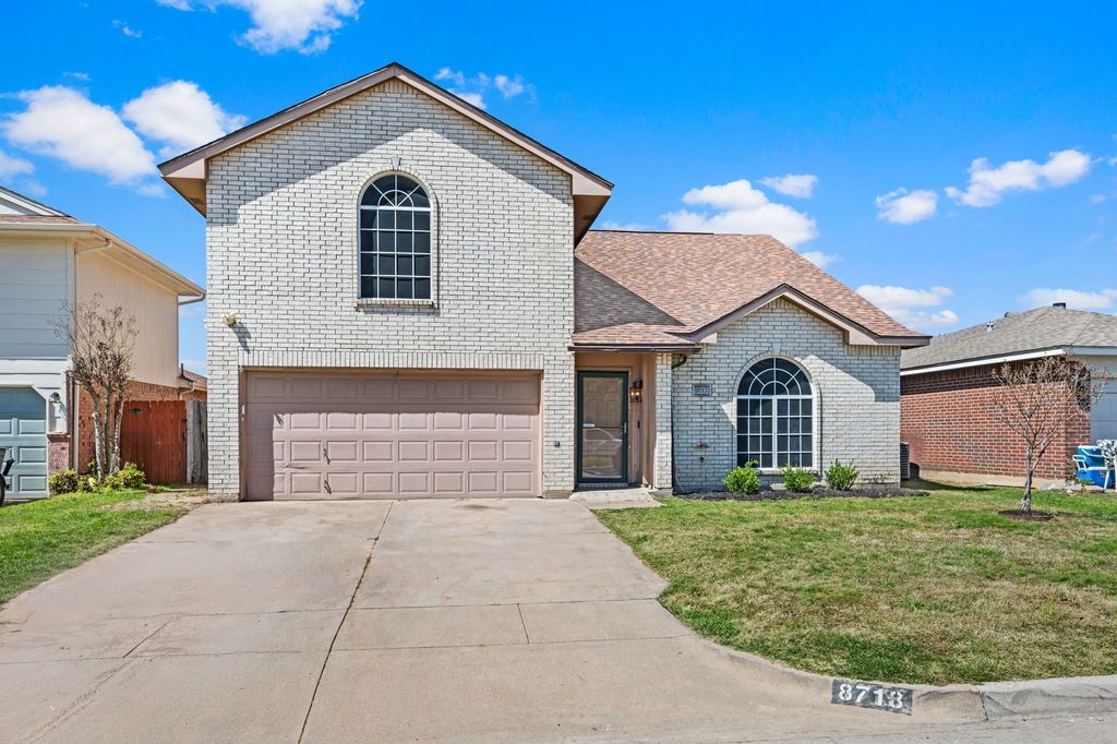 8713 Granite Path, Fort Worth, TX 76244