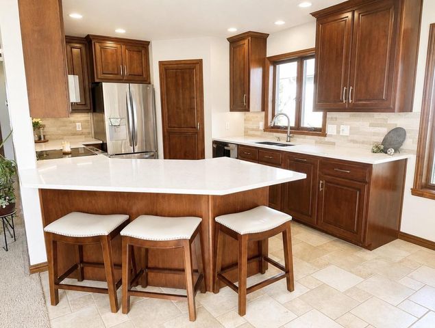 2066 DOLLAR ROAD, De Pere, WI 54115