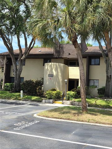 10755 VILLAGE CLUB CIRCLE N 101, St Petersburg, FL 33716